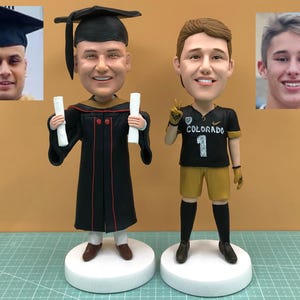 Personalized custom doctorate graduate bobbleheads, custom doctorate statues, best gifts for custom graduates, custom bobbleheads