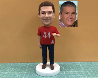 Personalized Bobblehead: Custom 3D Figurine, Unique Family Gift