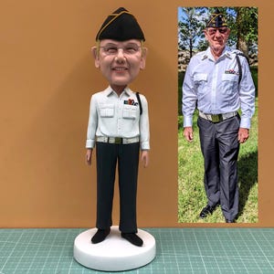 Personalized custom officer bobbleheads, custom military bobbleheads, retirement gifts for officers, holiday gifts, gifts for father
