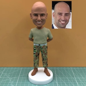 Customised soldier Bobblehead, officers, air force, army, police statues, personalised Christmas gifts for veterans and active duty officers