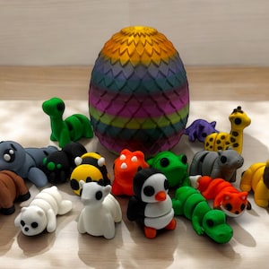 Animais bebês articulados impressos em 3D: Ovos misteriosos Fidget Pets