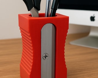 Giant Pencil Sharpener Pen Holder: Fun Desk Organiser