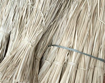 Indonesian Dried Pandan Leaves Bundles – Natural Craft Material
