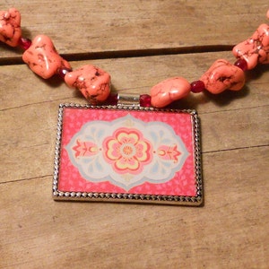 Pink Passion Hot pink chunky neclace image 2