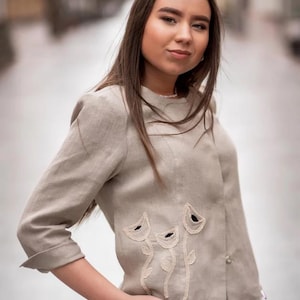 Linen Blazer for Women, Handmade Lightweight Jacket, Elegant Floral Embroidery, 100% Linen, Stylish Spring and Summer Outfit