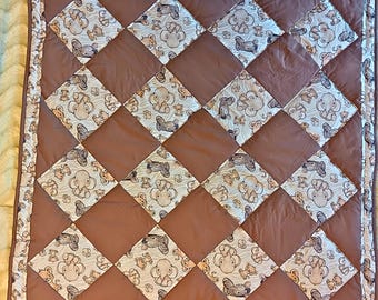 A children's blanket. A children's blanket made of cotton fabric. A patchwork quilt for a baby.  Perfect Gift for Baby. Baby Quilt.