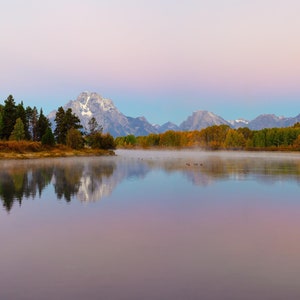 Grand Teton NF Wyoming -- Mount Moran bei Sonnenaufgang -- Oxbow Bend -- Herbstfarben -- Druck auf Premiumpapier, Leinwand, Acryl, Metall