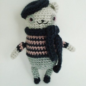 CROCHET PATTERN Amigurumi Parisian Bear Beatnik Poet Plushie image 2