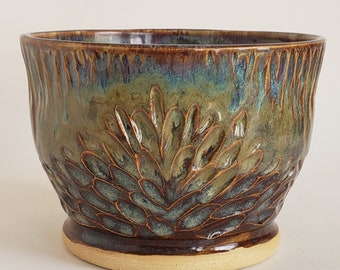 Carved Bowl 7-10/20