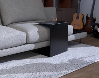 Minimalist Steel C Side Table: Modern Under Sofa End Table