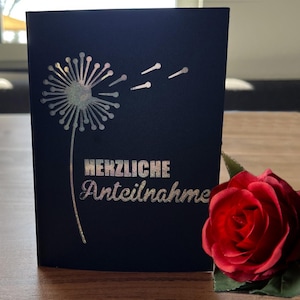 Fichier SVG numérique pour carte de deuil avec pissenlit - sincères condoléances, carte de condoléances, carte découpée en papier