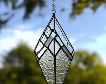 Vindklocka i kristallglas: Boho Suncatcher-fönsterdekor