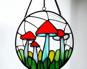 Gebrandschilderd glas paddenstoel Suncatcher: grillige Cottagecore-raamkunst