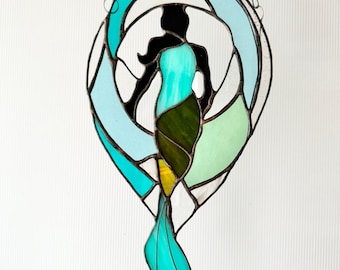 Atrapasueños de sirena de vitral artesanal: decoración náutica para el hogar