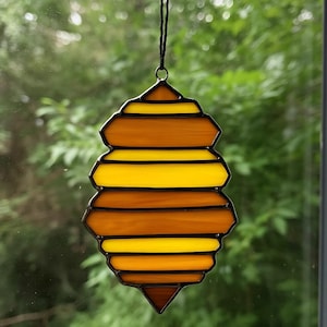 Glasmalerei-Bienenstock-Sonnenfänger: Handgemachte Bienenwabe fürs Fenster