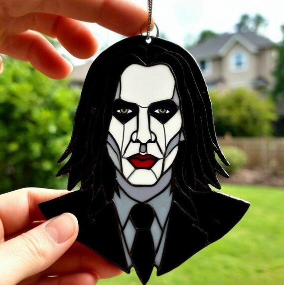 Marilyn Manson Stained Glass Portrait – Gothic Rock Suncatcher