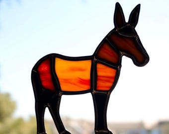 Atrapasueños de burro de vidrieras: Adorno artesanal de animales de granja