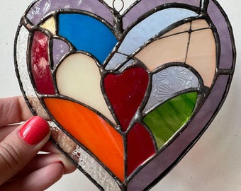 Handgemaakte glas-in-lood hart Suncatcher: kleurrijke raamhanger
