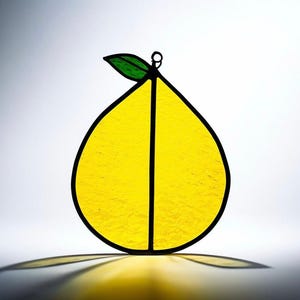 Stained Glass Lemon Slice Suncatcher Citrus Kitchen Window Decor Handmade Fruit Ornament Bright Summer Gift garden Yellow Glass Fruit Art