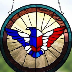 Stained Glass American Eagle Suncatcher: Handmade Patriotic Window Art