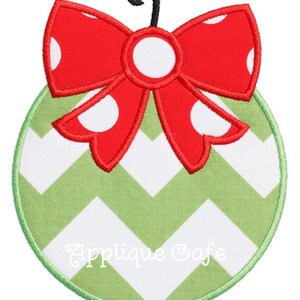 712 Christmas Ornament 7 Machine Embroidery Applique Design