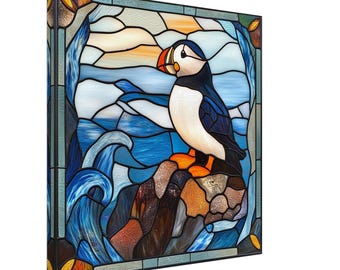 Frailecillo caprichoso posado, vidriera decorativa sobre lienzo de un frailecillo sobre una roca, obra de arte de imitación de vidrieras