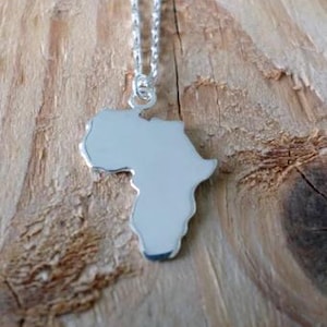 Africa Necklace-Africa Pendant-Africa Continent Silver Necklace-Africa Sterling Necklace-Africa Jewelry-Gift Idea-Halskette-Collar-Bijoux