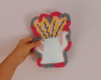 Arte de parede artesanal com margaridas, tapeçaria floral personalizável com bordado punch needle, arte de bordado exclusiva, ideal para sala de estar e ocasiões especiais, acabamento tufado à mão.