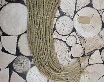16 pcs synthetic Dreadlocks, DE, Length 55-60 cm, Diameter approx. 8-9 mm