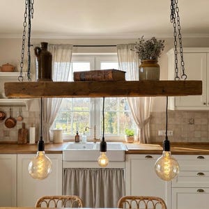 Suspension en bois de récupération – Lampe artisanale à poutre de style industriel rustique – Suspension en bois pour cuisine et salle à manger
