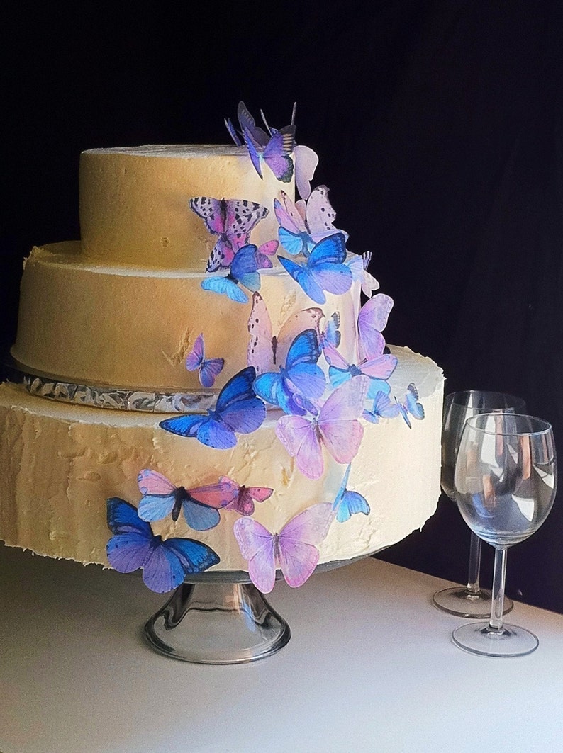 Wedding Cake Topper The Original EDIBLE BUTTERFLIES - Assorted Purple - set of 30 - Cake & Cupcake toppers - Food Accessories 