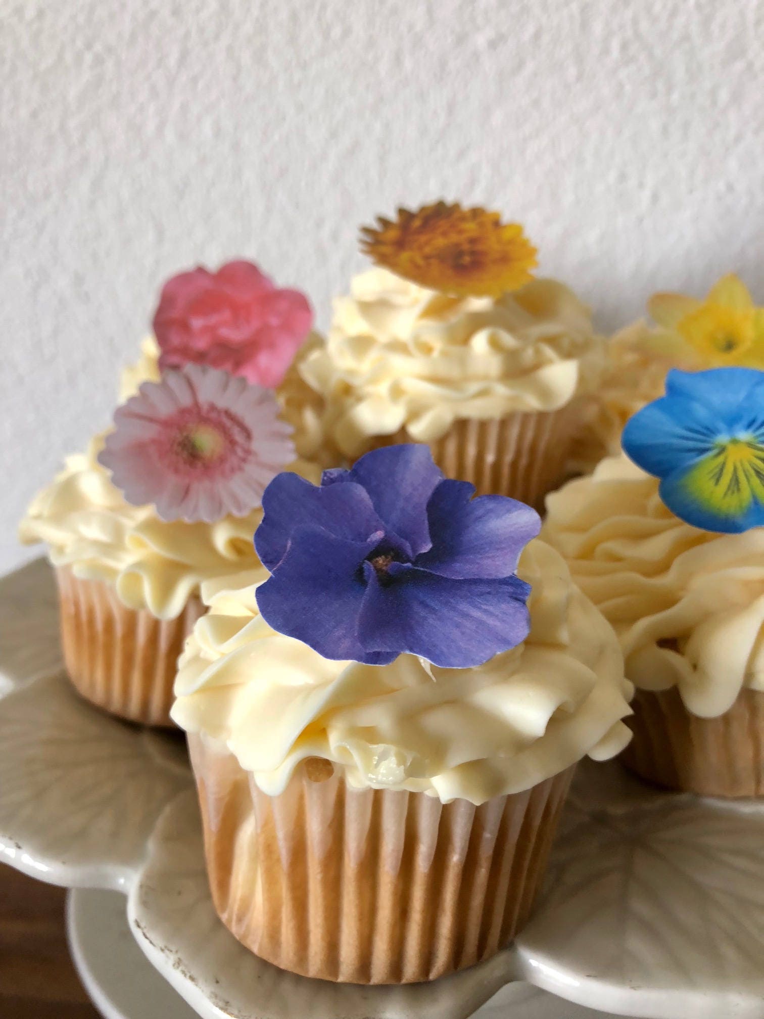 Edible Small Assorted Flowers Cake & Cupcake Toppers Food Etsy