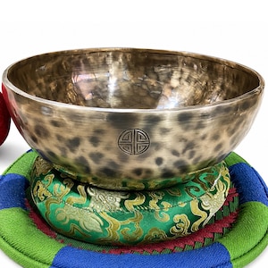 Big Full moon singing Bowls - Extra Large Standing bowls - Handcrafted Tibetan singing bowl with mallet cushion striker - chakra balancing