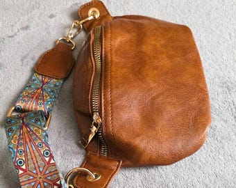 Retro Brown Quality Soft Vegan Leather Waist Bag – Crossbody Bag for Everyday Travel