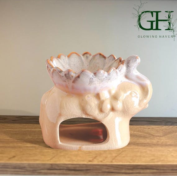 Brucia essenze in ceramica, diffusore fatto a mano, ceramica con fiori, porta candela, bruciatore di olio essenziale. - Italia