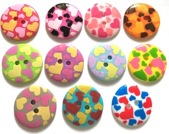 15 pcs Cute retro heart graphic printed buttons size 23 mm