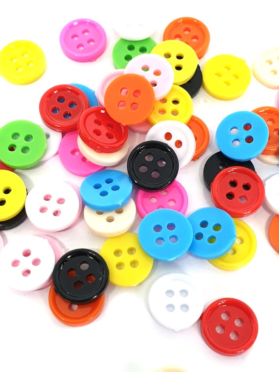  200Pcs Small Buttons for Crafts, Flower Shape Sewing
