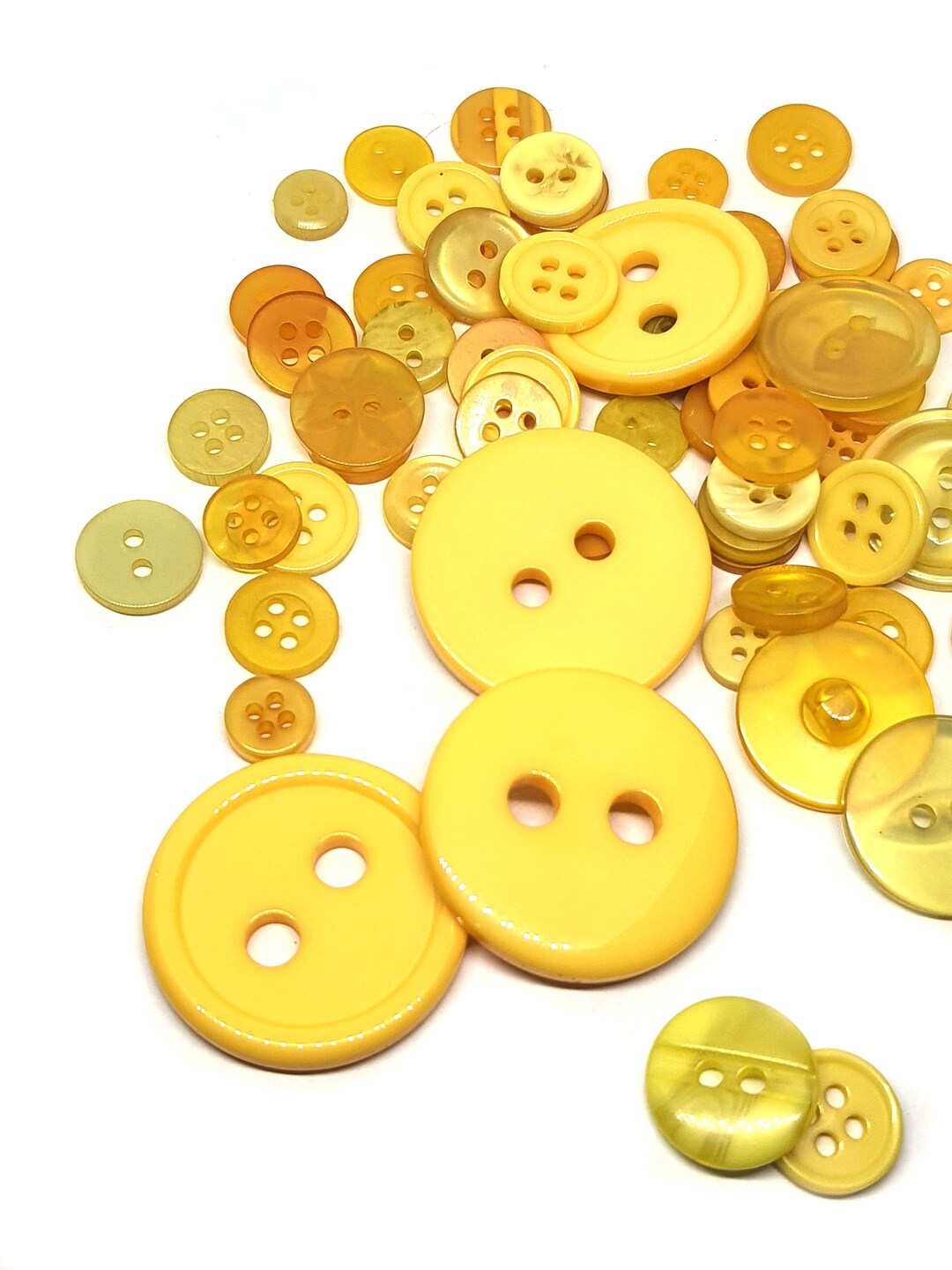 100 Pcs Mix Size Yellow Tone Buttons - Etsy