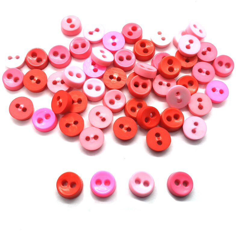 Dolls buttons Dolls buttons