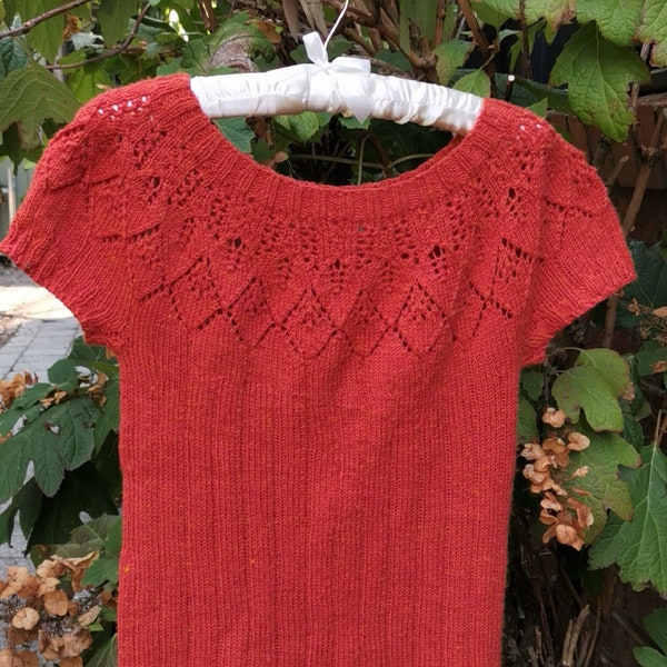 Knitting Pattern ⨯ Knit Sunset Sweater, Top Down Seamless Yoke Pullover Pattern ⨯ Burnt Orange Cinnamon Autumn Leaf Lace Pattern XS to XXL