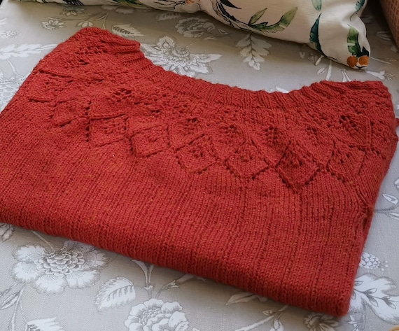 Knitting Pattern ⨯ Sunset Knit Sweater, Top-down Seamless