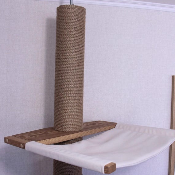 Groer Kratzbaum mit 2 Betten & Hngematte - Boden zur Decke Kletterturm,  Kratzbaum ohne Bohren, platzsparender Katzenmbel aus Holz fr groe Katzen  - Etsy.de