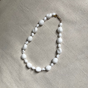 Vintage White Milk Glass Brutalist Modern Art Miriam Haskell Beaded Necklace 17”