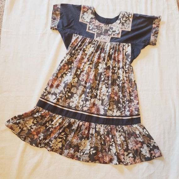 Vintage XL Floral Cotton Prairie Dress Mid Length… - image 2