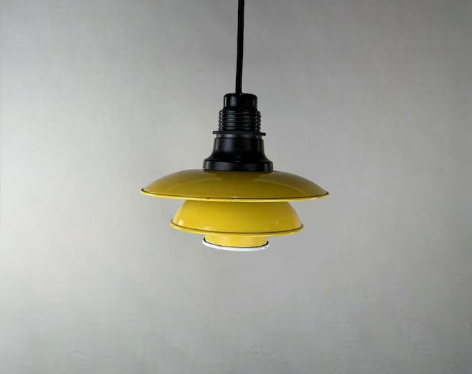 Poul Henningsen PH-2/2 Table Lamp – Louis Poulsen