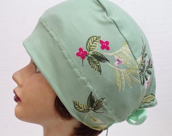 Stretch KNIT SOFT GREEN Floral Scrub Cap