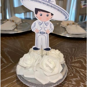 Zilveren Charrito-middelpunt, Mi Bautizo, eerste verjaardagstaarttopper, Mexicaanse folklorejongensfeest, Vaquerito-topper, decor eerste communie