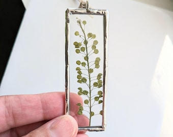 Green Lepidium Leaf Ornament, Christmas Tree Ornament, Pressed Flowers Ornament, Dried Flower Art, Soldered Glass Wall Art