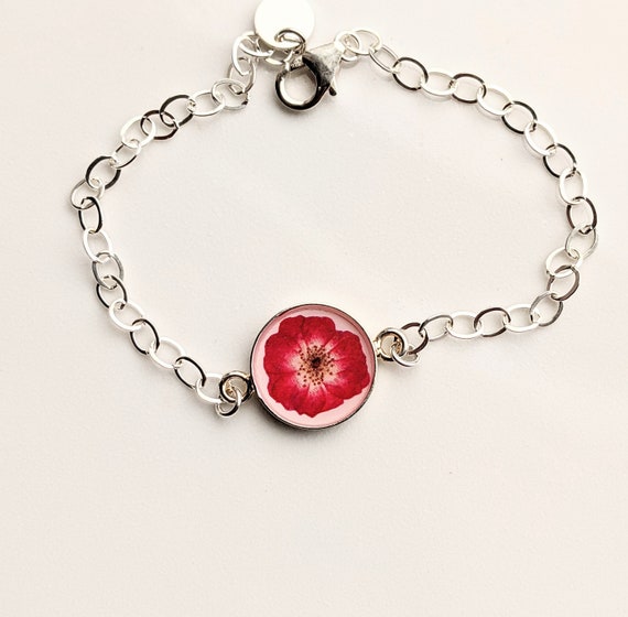 Red flower bracelet online