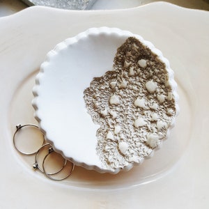 White Gold Ring Bowl, Bridal Clay Ring Dish, Bridemaids Gift, Clay Jewelry Dish, Ring Dish, Catchall Dish, Jewelry Holder